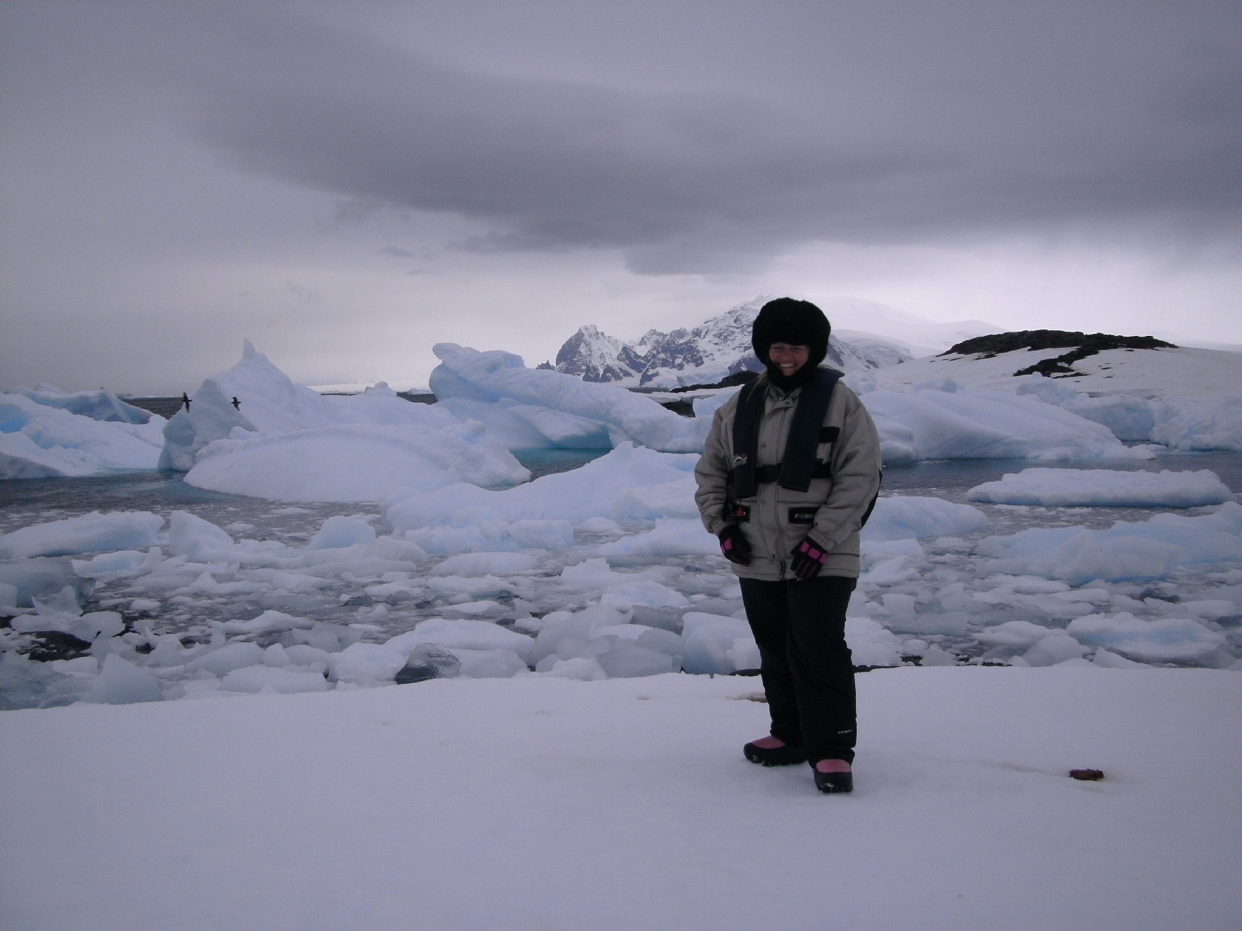 Julz on Detaille Island